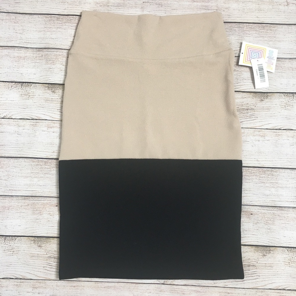 NWT Lularoe black beige color block Cassie skirt S